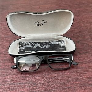 Ray-Ban Classic Black Eyewear